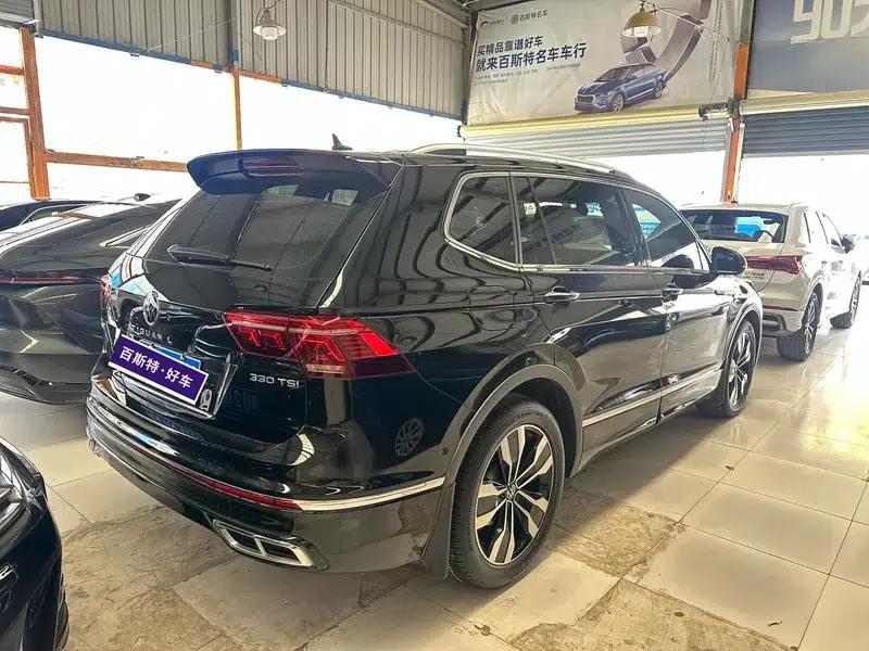 Tiguan L 2022 330TSI Automatic 2WD R-Line Premium Edition — миниатюра 4