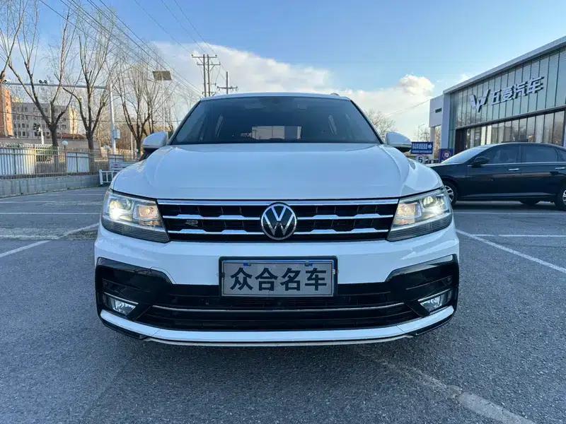 Tiguan L 2021 330TSI Automatic 2WD R-Line Premium Edition — миниатюра 2
