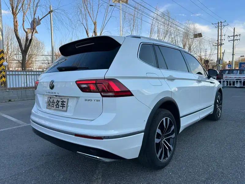 Tiguan L 2021 330TSI Automatic 2WD R-Line Premium Edition — миниатюра 7