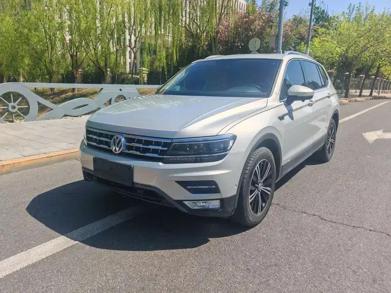 Tiguan L 2017 330TSI Automatic 2WD Flagship Edition — миниатюра 1