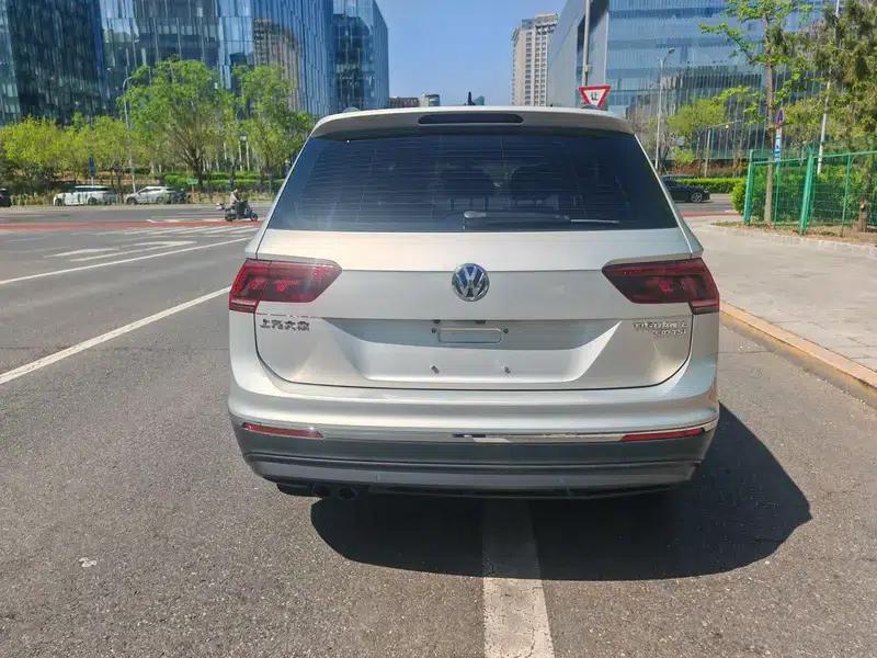 Tiguan L 2017 330TSI Automatic 2WD Flagship Edition — миниатюра 5