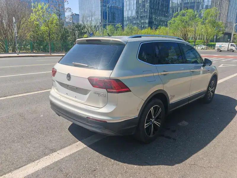 Tiguan L 2017 330TSI Automatic 2WD Flagship Edition — миниатюра 6