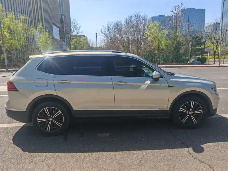 Tiguan L 2017 330TSI Automatic 2WD Flagship Edition — миниатюра 7
