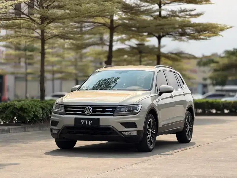 Tiguan L 2019 330TSI Automatic 2WD Fashion Edition (China VI Emission Standard) — миниатюра 1