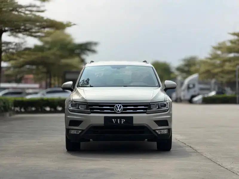 Tiguan L 2019 330TSI Automatic 2WD Fashion Edition (China VI Emission Standard) — миниатюра 2