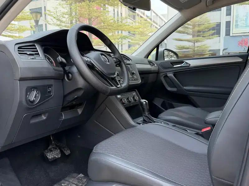 Tiguan L 2019 330TSI Automatic 2WD Fashion Edition (China VI Emission Standard) — миниатюра 12