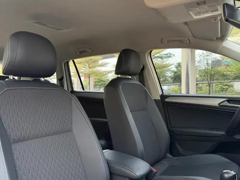 Tiguan L 2019 330TSI Automatic 2WD Fashion Edition (China VI Emission Standard) — миниатюра 16