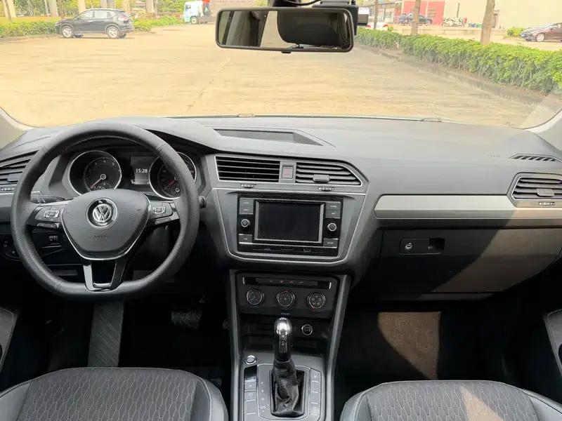 Tiguan L 2019 330TSI Automatic 2WD Fashion Edition (China VI Emission Standard) — миниатюра 9
