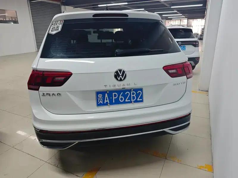 Tiguan L 2023 300TSI 2WD Smart Edition — миниатюра 4
