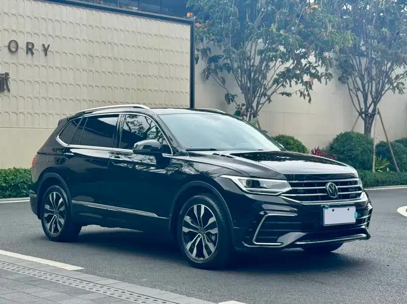 Tiguan L 2024 330TSI 2WD R-Line Premium Edition — миниатюра 3