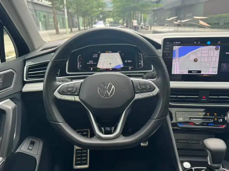 Tiguan L 2024 330TSI 2WD R-Line Premium Edition — миниатюра 22