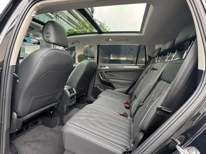 Tiguan L 2024 330TSI 2WD R-Line Premium Edition — миниатюра 29