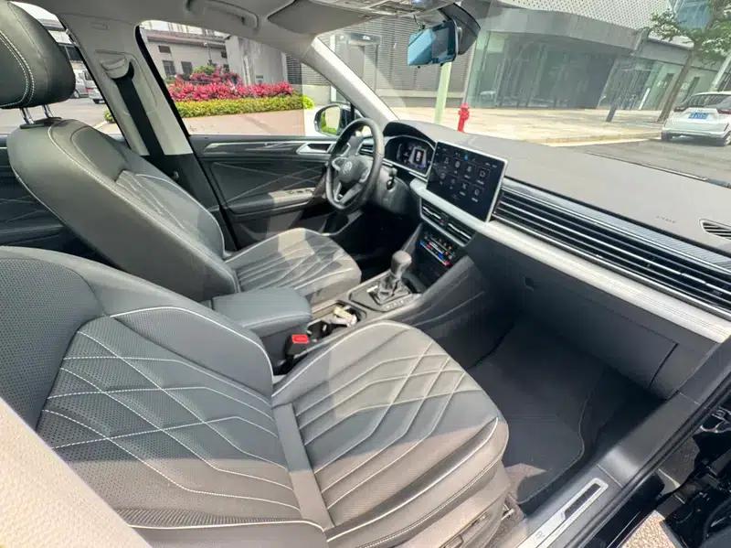 Tiguan L 2024 330TSI 2WD R-Line Premium Edition — миниатюра 33