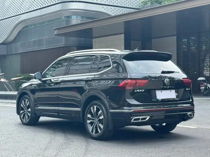 Tiguan L 2024 330TSI 2WD R-Line Premium Edition — миниатюра 5