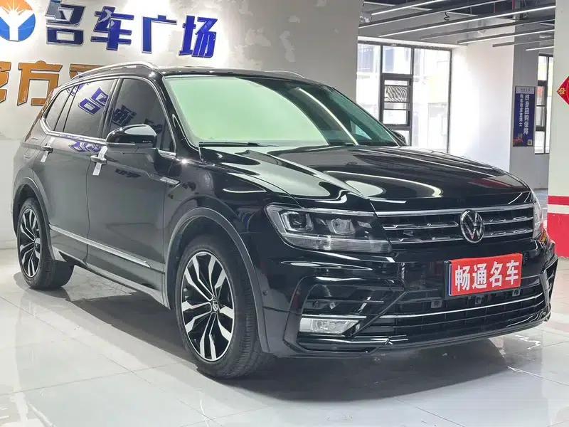 Tiguan L 2021 330TSI Automatic 2WD R-Line Premium Edition — миниатюра 3