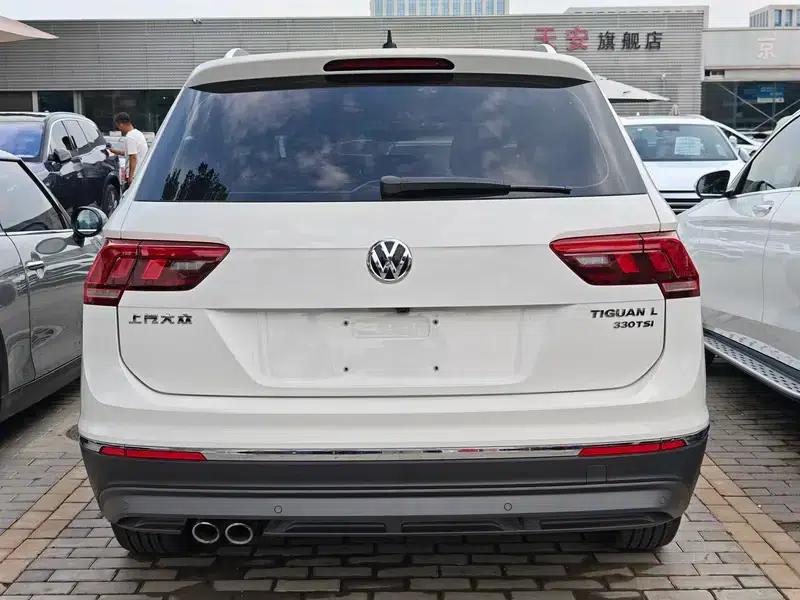 Tiguan L 2018 330TSI Automatic 2WD Luxury Edition — миниатюра 5