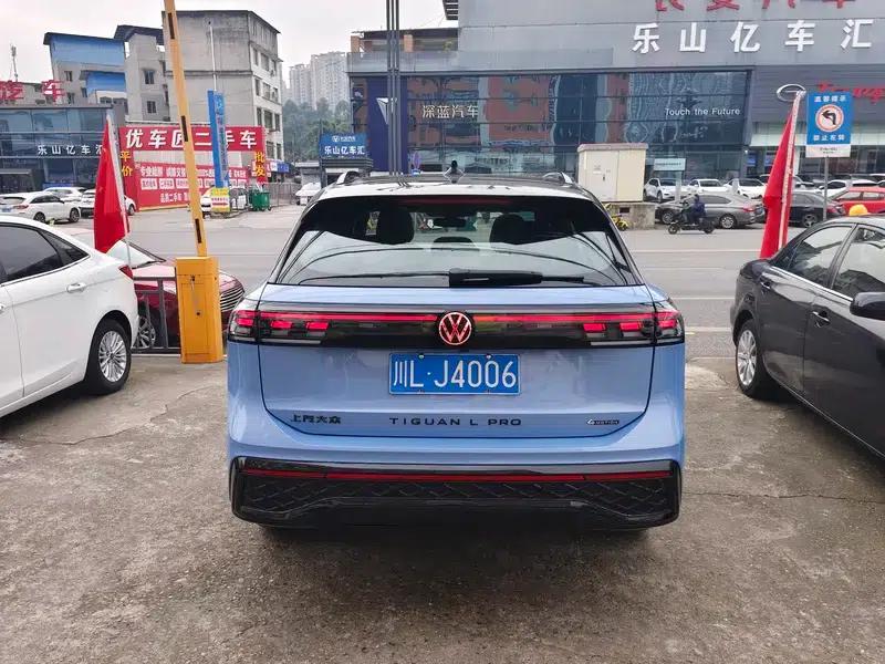 Tiguan L 2024 Pro 380TSI AWD R-Line Supreme Edition — миниатюра 5
