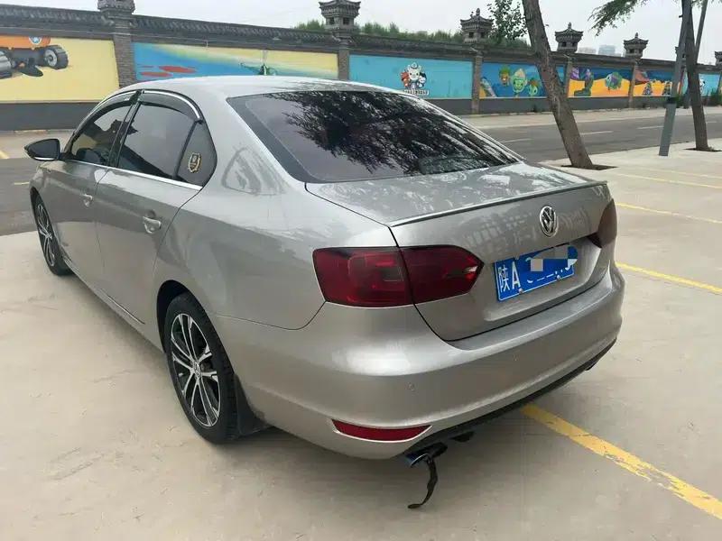 2014 Volkswagen Sagitar 1.4TSI Manual Deluxe Edition — миниатюра 4