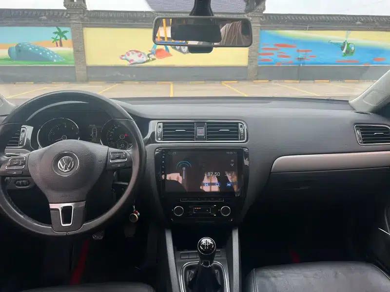 2014 Volkswagen Sagitar 1.4TSI Manual Deluxe Edition — миниатюра 7