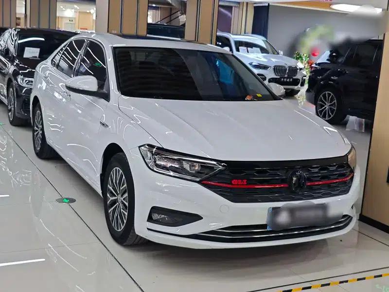 Sagitar 2021 200TSI Manual Fashion Smart Edition — миниатюра 3