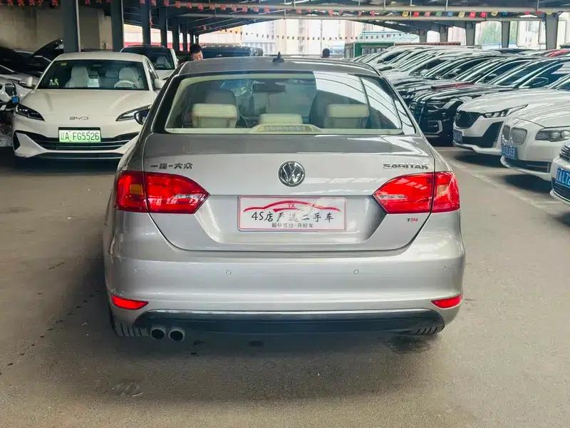 2012 Volkswagen Sagitar 1.8TSI Automatic Flagship Edition — миниатюра 5