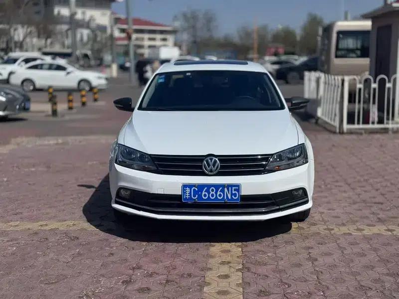 2015 Volkswagen Sagitar 230TSI Automatic Comfort Model — миниатюра 2