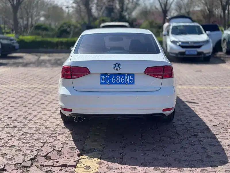 2015 Volkswagen Sagitar 230TSI Automatic Comfort Model — миниатюра 5
