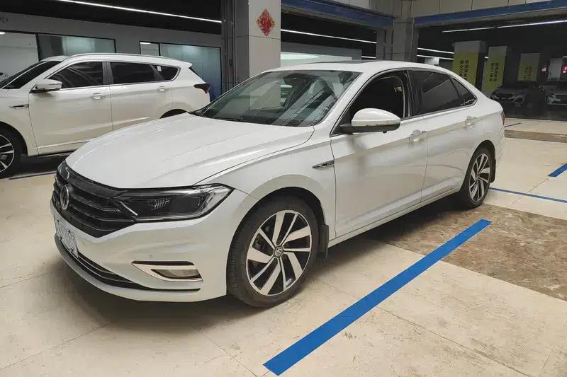 2022 Volkswagen Sagitar 280TSI DSG Excellence Edition — миниатюра 1