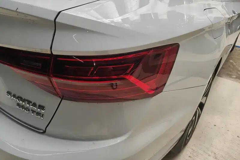 2022 Volkswagen Sagitar 280TSI DSG Excellence Edition — миниатюра 5