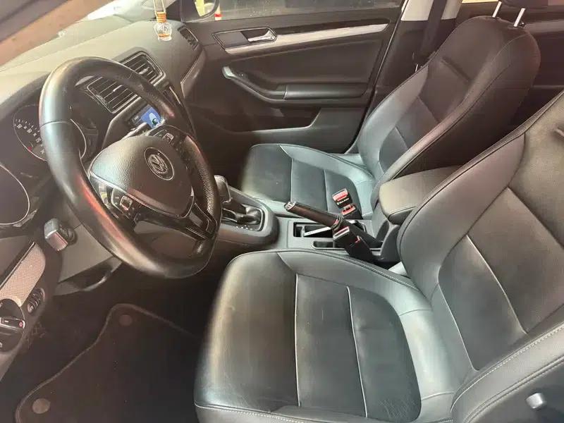 2015 Volkswagen Sagitar 1.6L Automatic Comfort Model — миниатюра 8