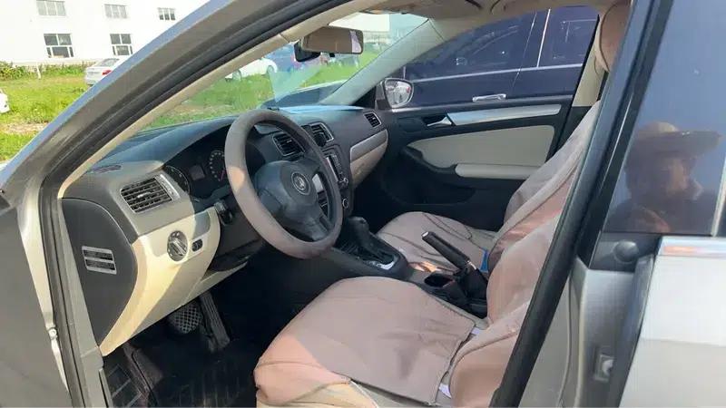 2012 Volkswagen Sagitar 1.6L Automatic Comfort Model — миниатюра 7