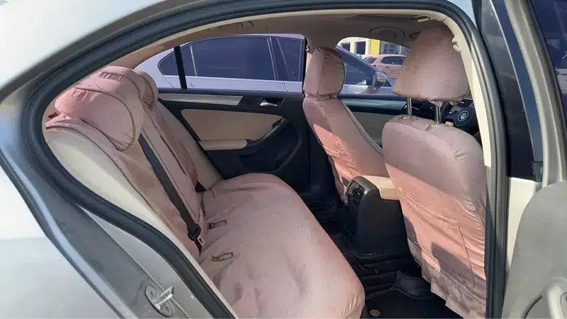 2012 Volkswagen Sagitar 1.6L Automatic Comfort Model — миниатюра 8