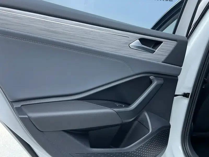 2023 Volkswagen Sagitar 280TSI DSG Lite — миниатюра 12