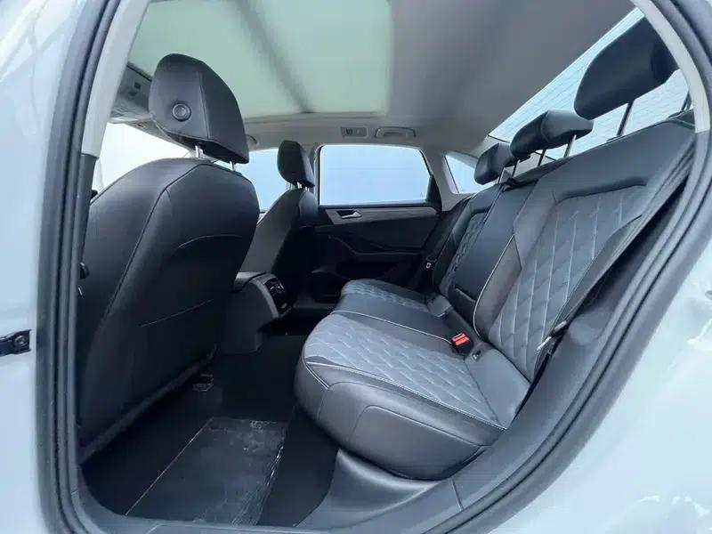 2023 Volkswagen Sagitar 280TSI DSG Lite — миниатюра 24