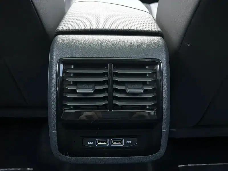 2023 Volkswagen Sagitar 280TSI DSG Lite — миниатюра 8