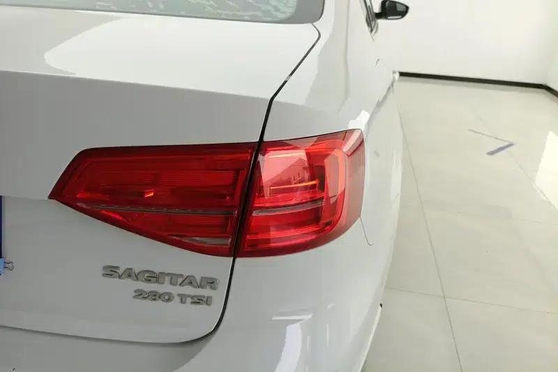 2018 Volkswagen Sagitar 280TSI DSG Dynamic Edition — миниатюра 6