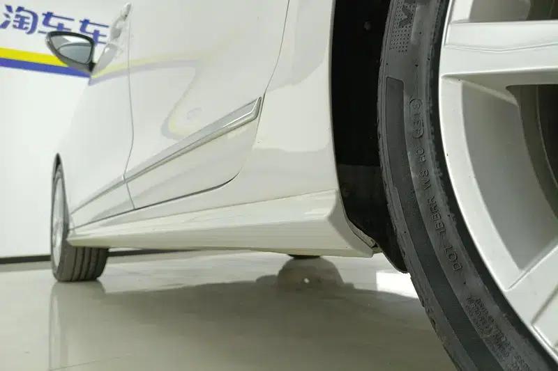 2018 Volkswagen Sagitar 280TSI DSG Dynamic Edition — миниатюра 8