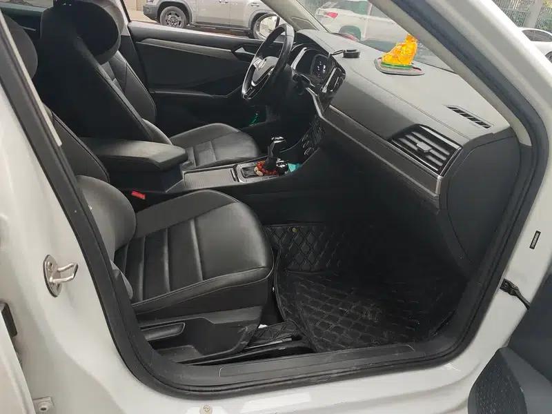 2022 Volkswagen Sagitar 280TSI DSG Super Edition — миниатюра 8