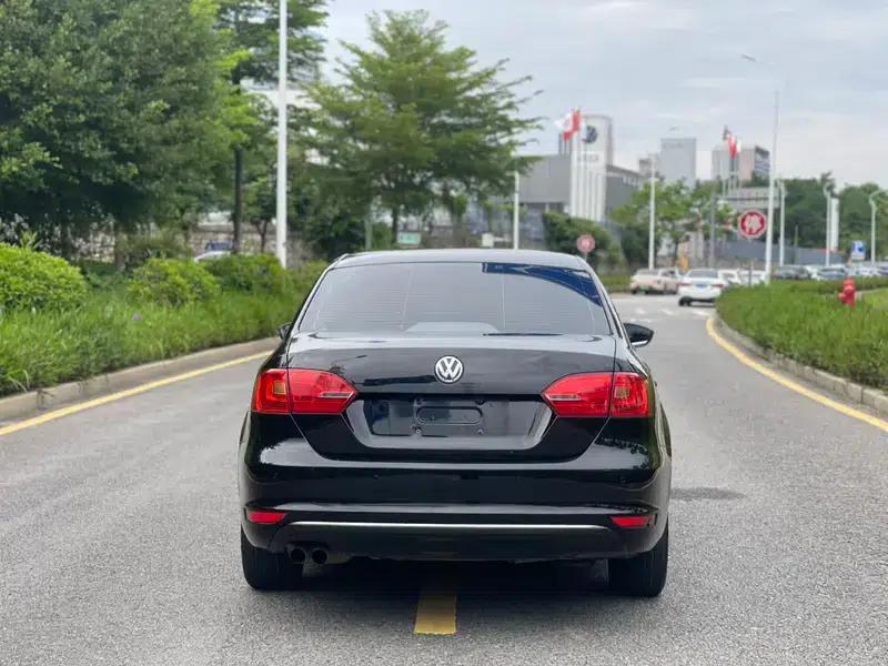 2012 Volkswagen Sagitar 1.4TSI Automatic Luxury — миниатюра 5
