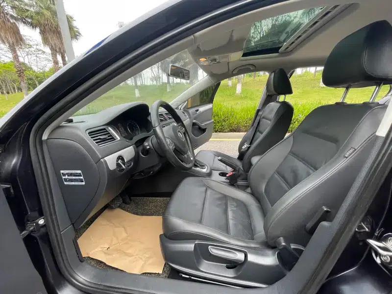 2012 Volkswagen Sagitar 1.4TSI Automatic Luxury — миниатюра 8