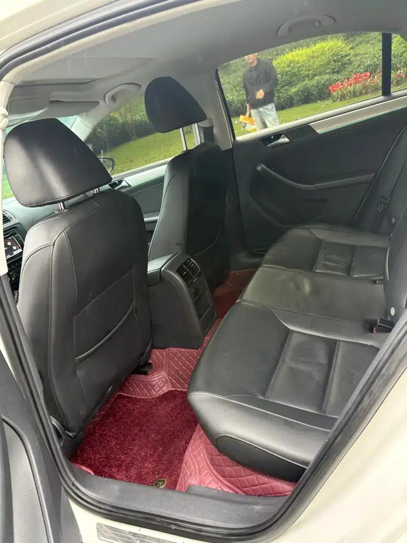2014 Volkswagen Sagitar Facelift 1.4TSI Automatic Luxury — миниатюра 12