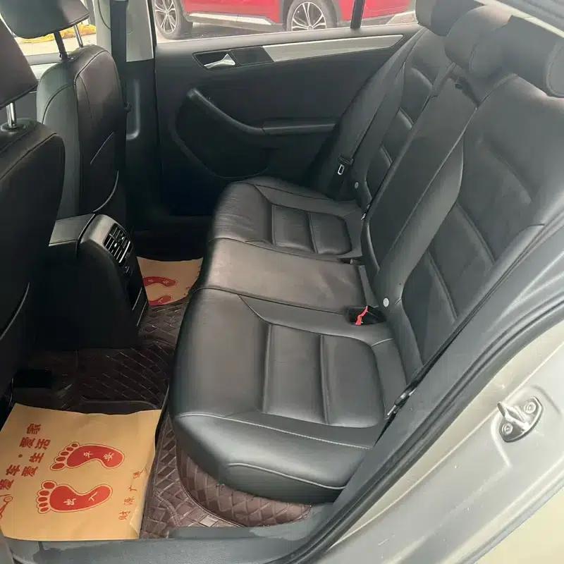 2014 Volkswagen Sagitar 1.4TSI Manual Deluxe Edition — миниатюра 11