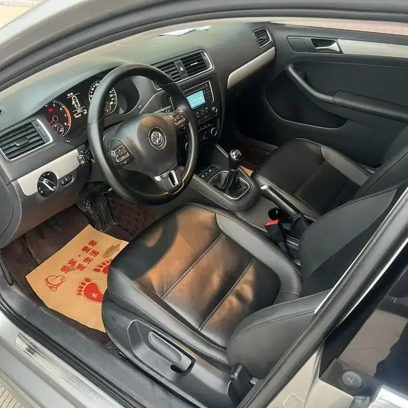 2014 Volkswagen Sagitar 1.4TSI Manual Deluxe Edition — миниатюра 7