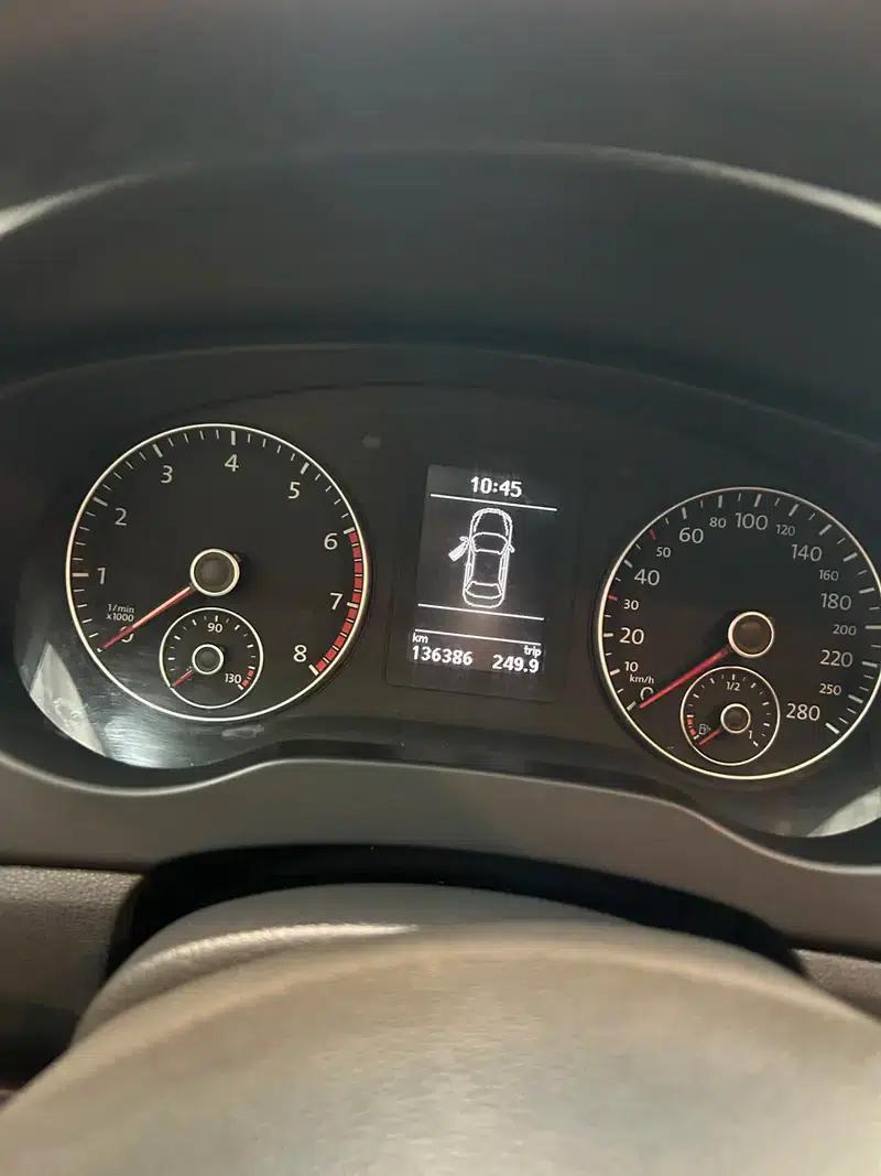 2014 Volkswagen Sagitar 1.4TSI Manual Deluxe Edition — миниатюра 9