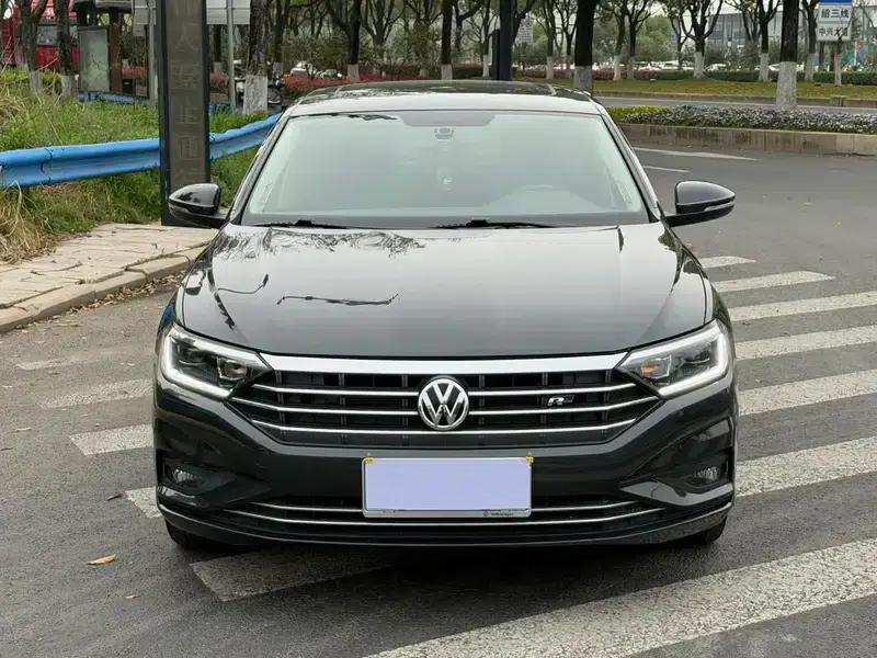 2022 Volkswagen Sagitar 280TSI DSG Super Edition — миниатюра 2