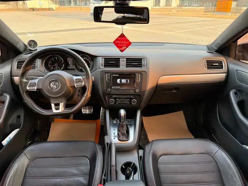 2013 Volkswagen Sagitar 2.0TSI GLI — миниатюра 6