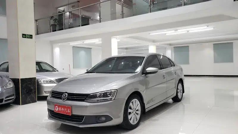2014 Volkswagen Sagitar 1.6L Automatic Comfort Model — миниатюра 1