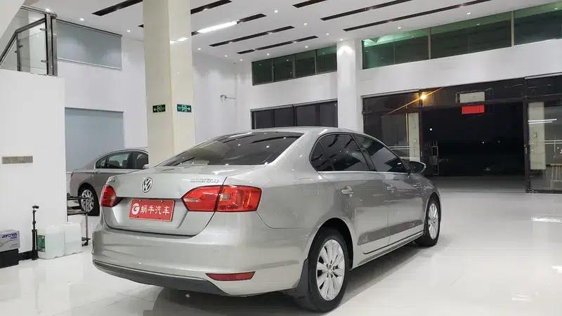 2014 Volkswagen Sagitar 1.6L Automatic Comfort Model — миниатюра 7