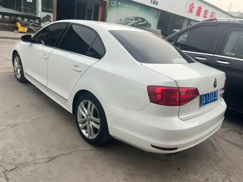 2015 Volkswagen Sagitar 230TSI Automatic Comfort Model — миниатюра 5