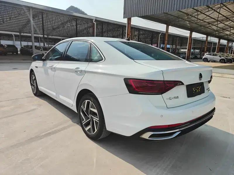 2023 Volkswagen Sagitar 200TSI DSG Super Edition — миниатюра 4